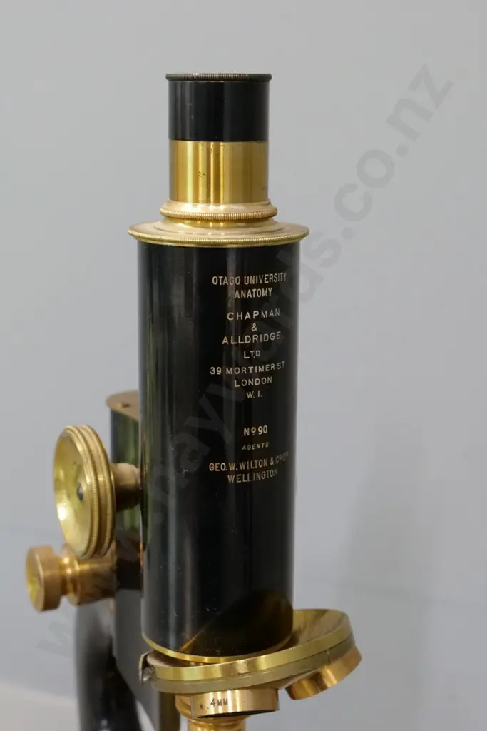 Chapman & Alldridge London microscope w/single Wetzlar objective, engraved 'Otago University Anatomy' H-370 Image 1++