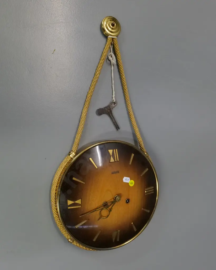 retro Anker wall clock - brass and wood with hanging cord, with key - diameter 250 Image 1++