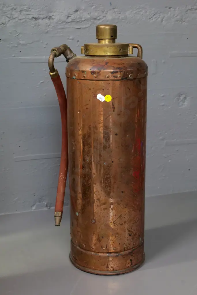 vintage copper fire extinguisher with brass fittings, 'NZG CE1' stamped in brass H-540 Image 1++