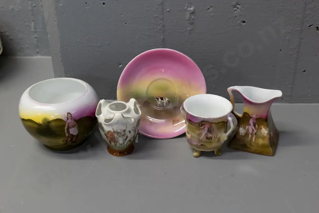 5 small pieces Royal Bayreuth china - 2 vases, double-handled cup (has chip) jug & saucer, taller vase H-75 D-100 Image 1++