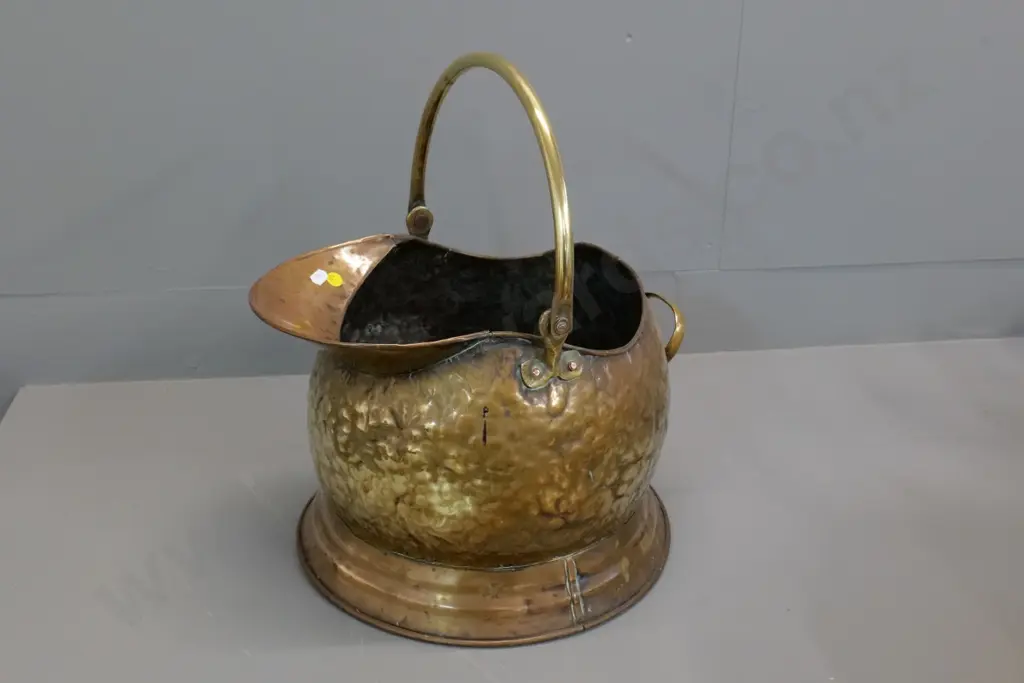 beaten brass round coal scuttle - blackened inside H-250 D-330 at base Image 1++