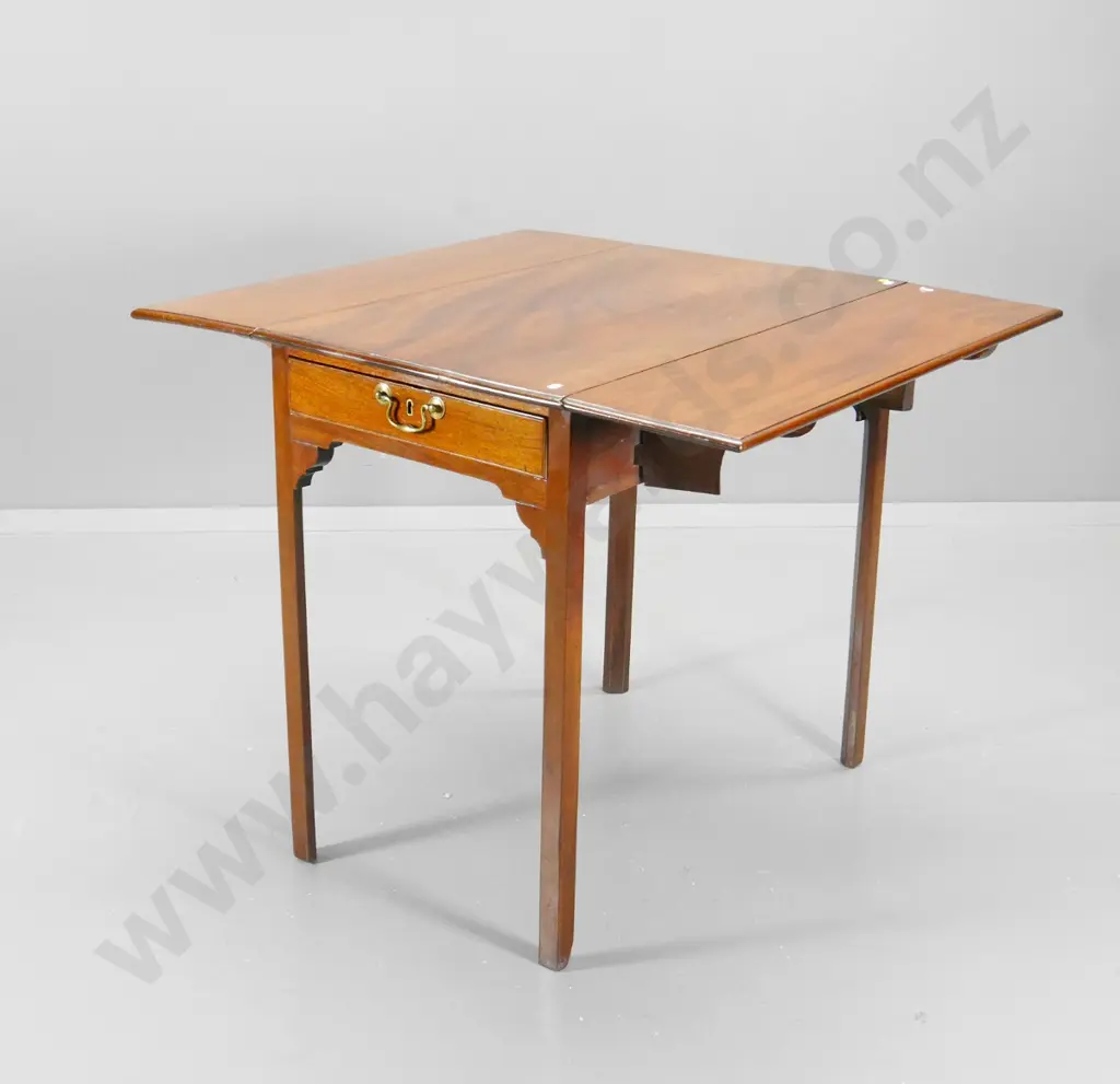 vintage mahogany drop-side supper table, 1 drawer with brass handle & escutcheon, no key H710 W790 L900 open Image 1++