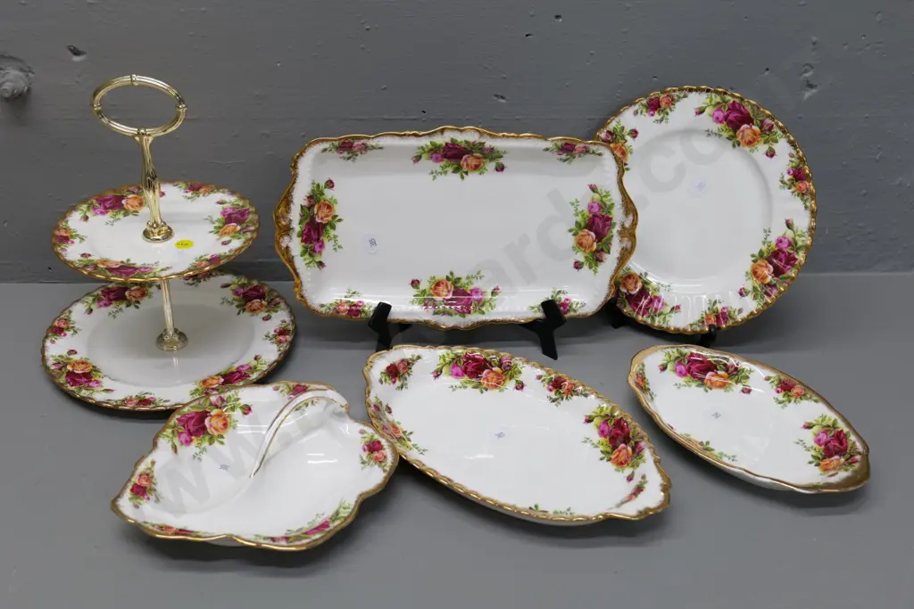 Royal Albert Old Country Roses items - 2-tier cake stand H-260 D-210, sandwich tray, 3 dishes and cake plate Image 1++