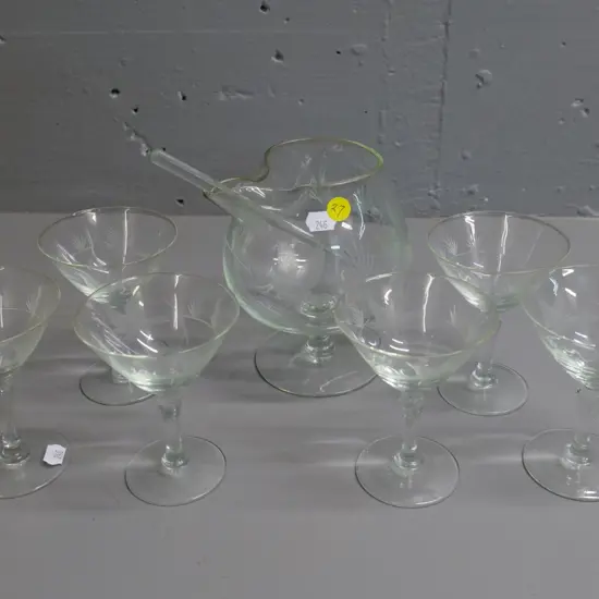7-piece crystal martini set with etched flying duck pattern, with stirrer - jug is H-155