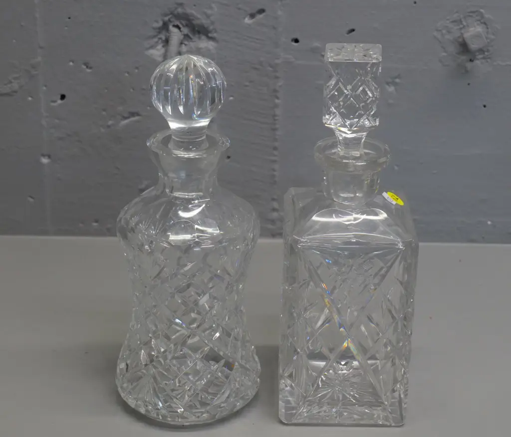 2 cut crystal stoppered decanters - both approx. H-260 Image 1++