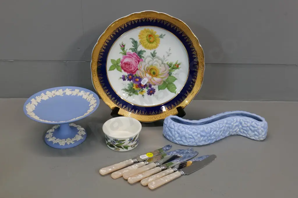 Limoges plate, Portmeirion bowl, Wedgwood jasperware small stand, 6 faux-MOP handled knives, trough vase Image 1++