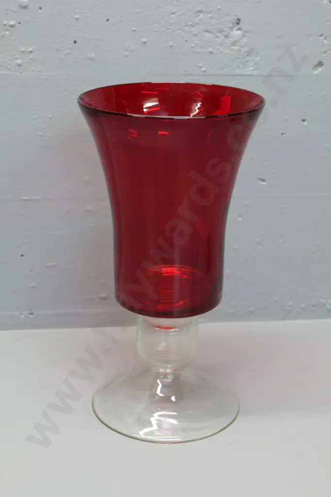 ruby glass urn shaped vase on clear base H-310 D-170 Image 1++