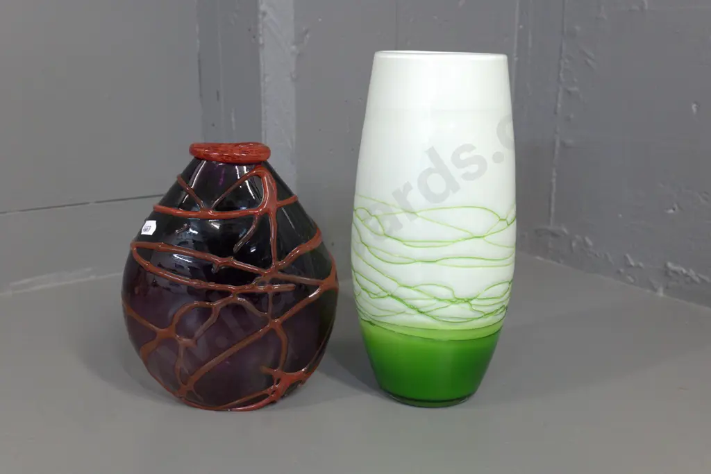 2 art glass vases - green raised pattern over white H270 & red raised pattern over grape colour Image 1++