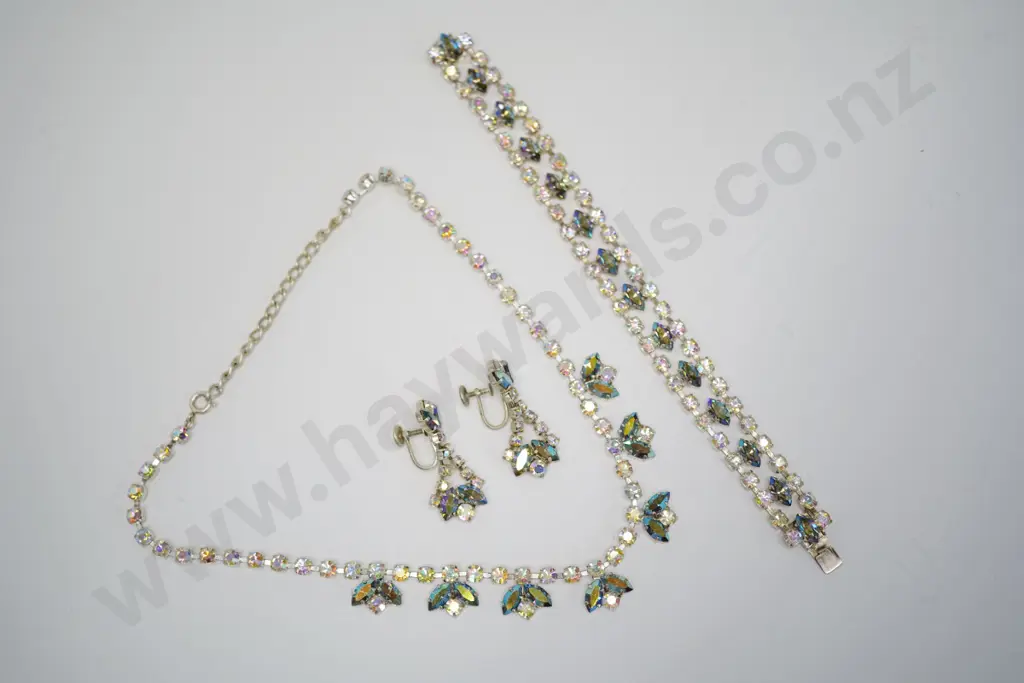 multi coloured crystal necklace, bracelet & earring set Image 1++