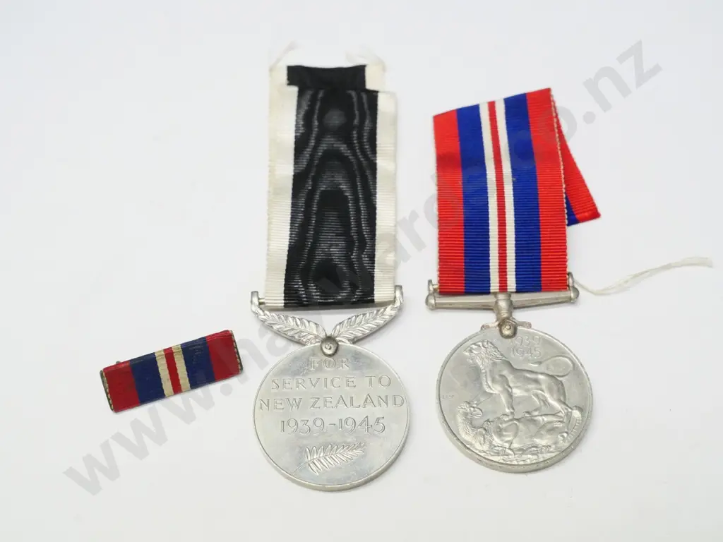 2 medals NZ service medal 1939-45, English service medal 1939-45 & bar Image 1++
