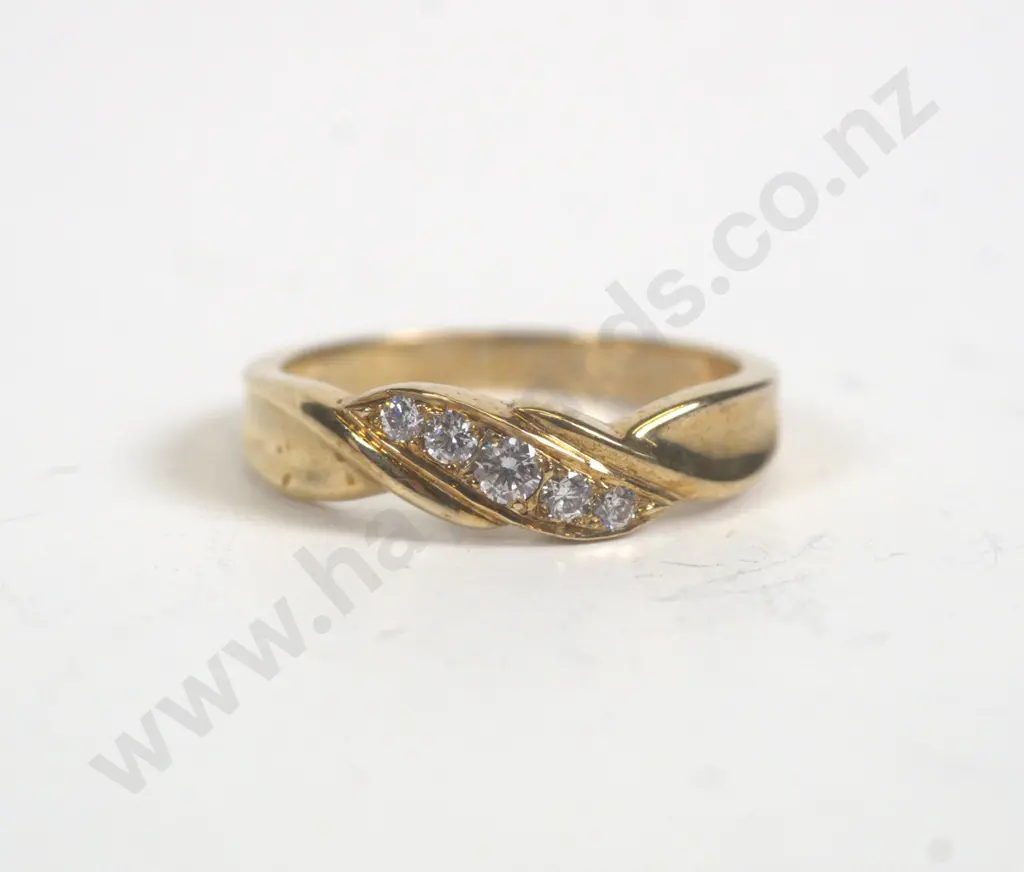9ct cz ring Image 1++