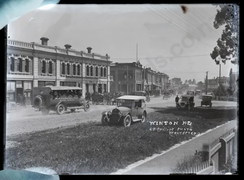 EA Philips studio? 3 boxes glass plate negatives: Winton, picnickers, box labelled Otago Harbour copy photos etc Image 1++