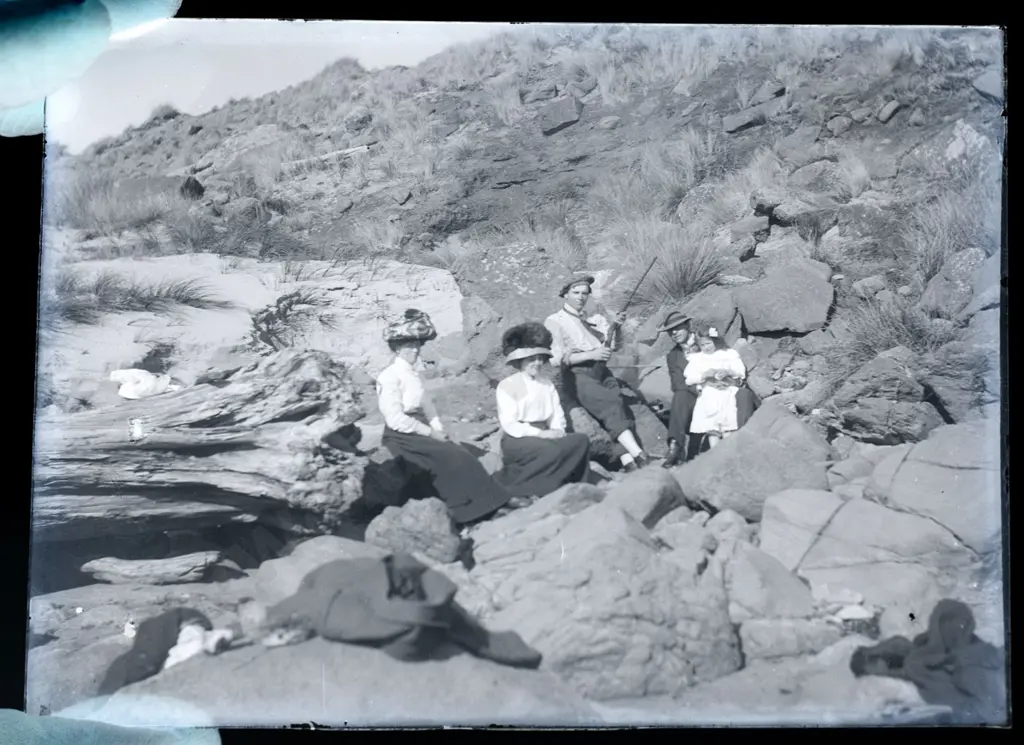EA Philips studio? 3 boxes glass plate negatives: Winton, picnickers, box labelled Otago Harbour copy photos etc Image 1++