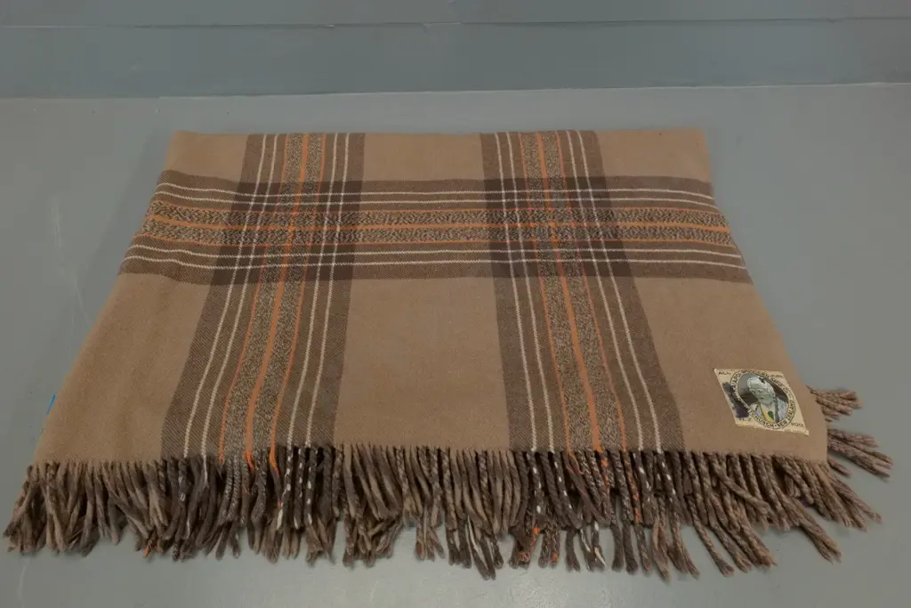 vintage Kaiapoi Woollens wool check travel rug - ink stain to label Image 1++