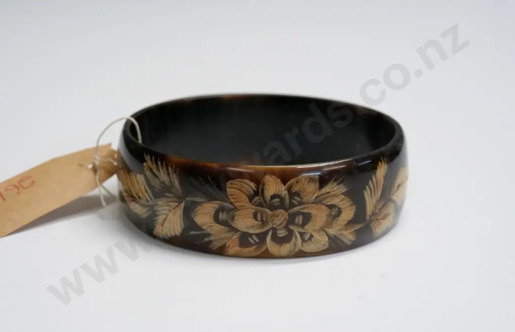 Victorian horn bangle Image 1++