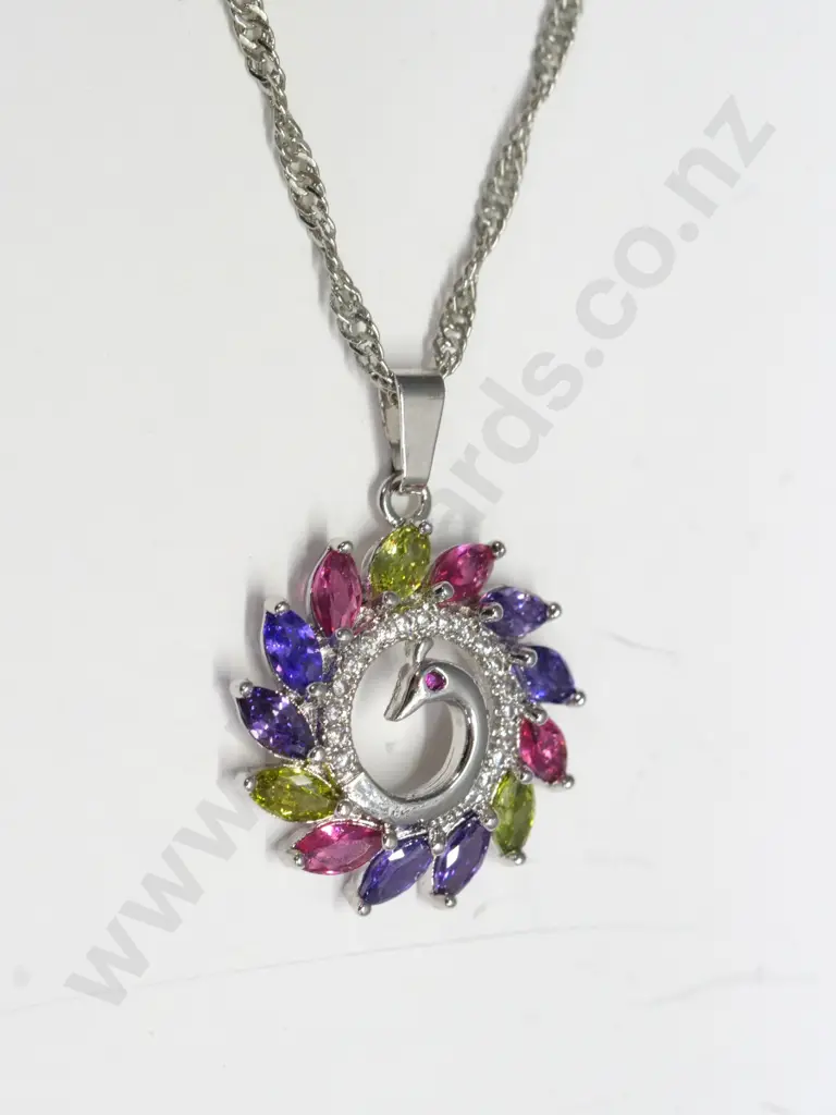 multi coloured stone pendant Image 1++