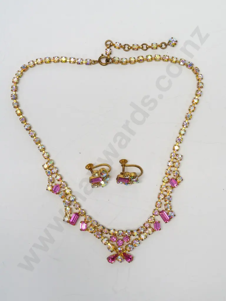 coloured crystal necklace & earring [screw on] set Image 1++
