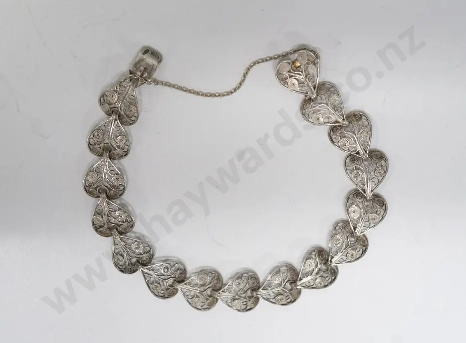 filagree bracelet with safety chain Image 1++