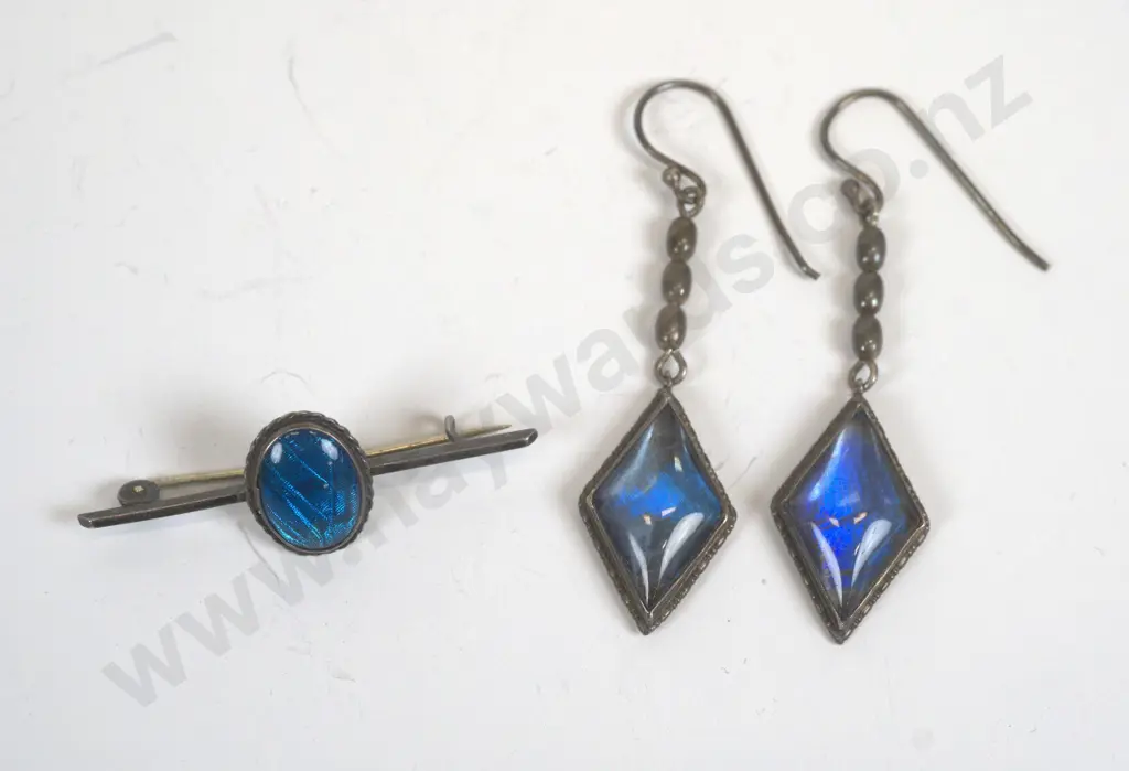 butterfly wing earrings [stamped sterling silver] & butterfly wing bar brooch [no mark] Image 1++