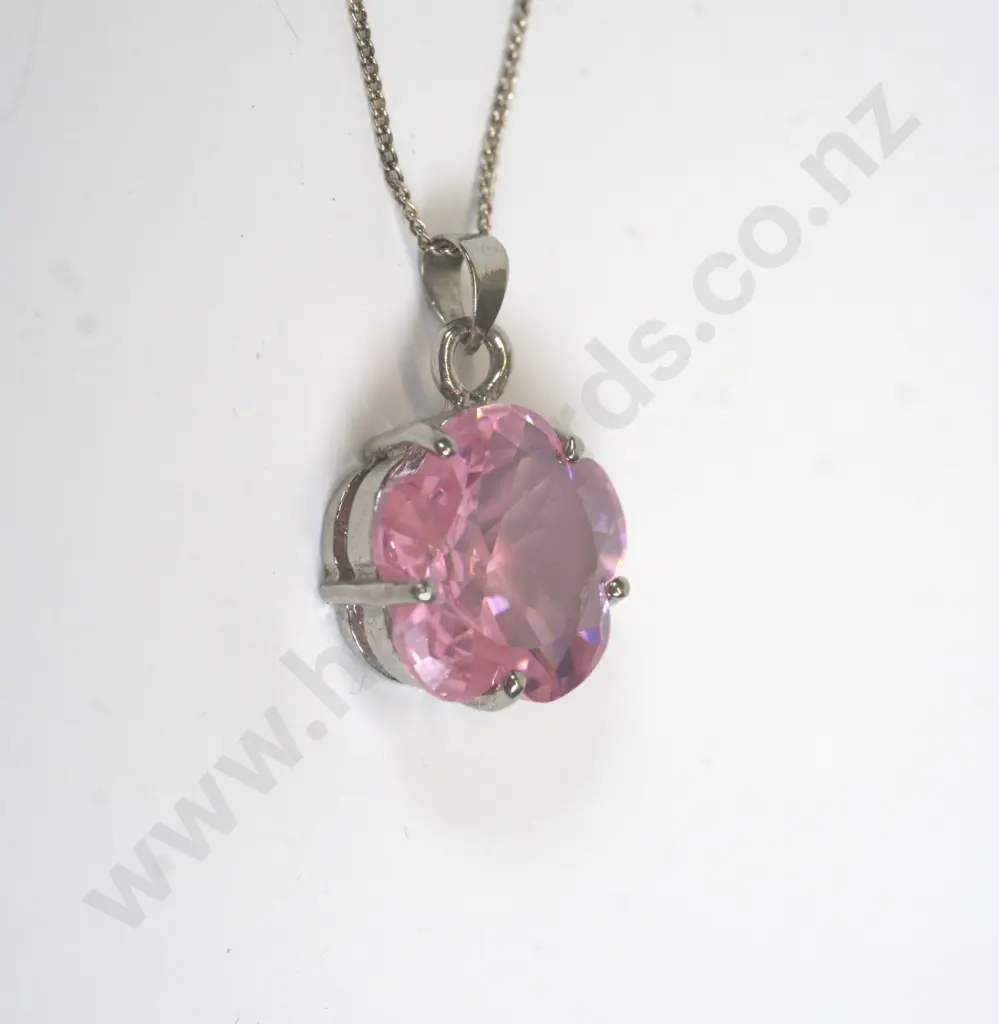 pink stone necklace Image 1++