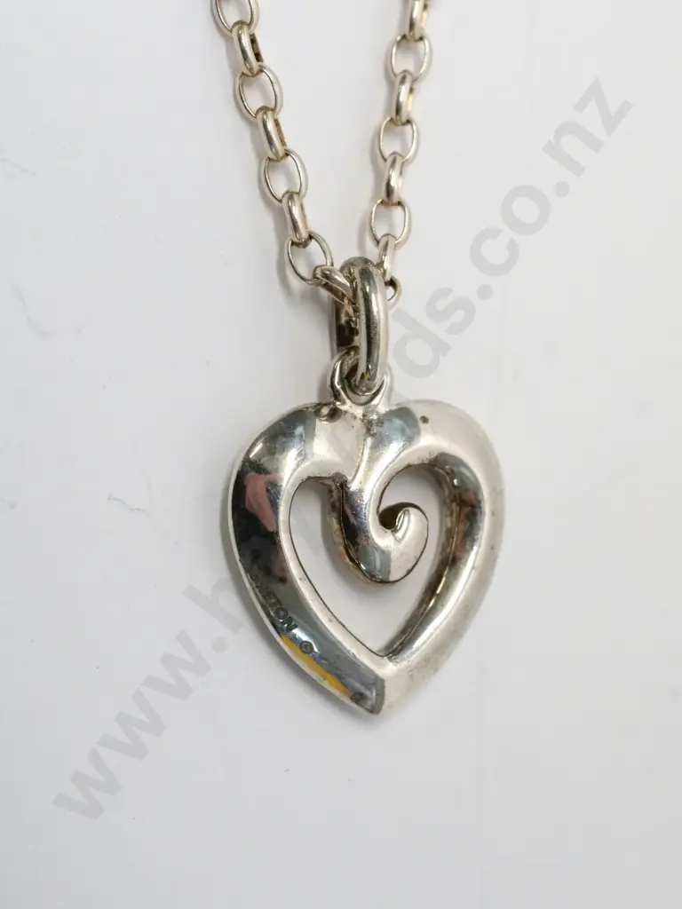 silver heart pendant chain stamped 925 Image 1++
