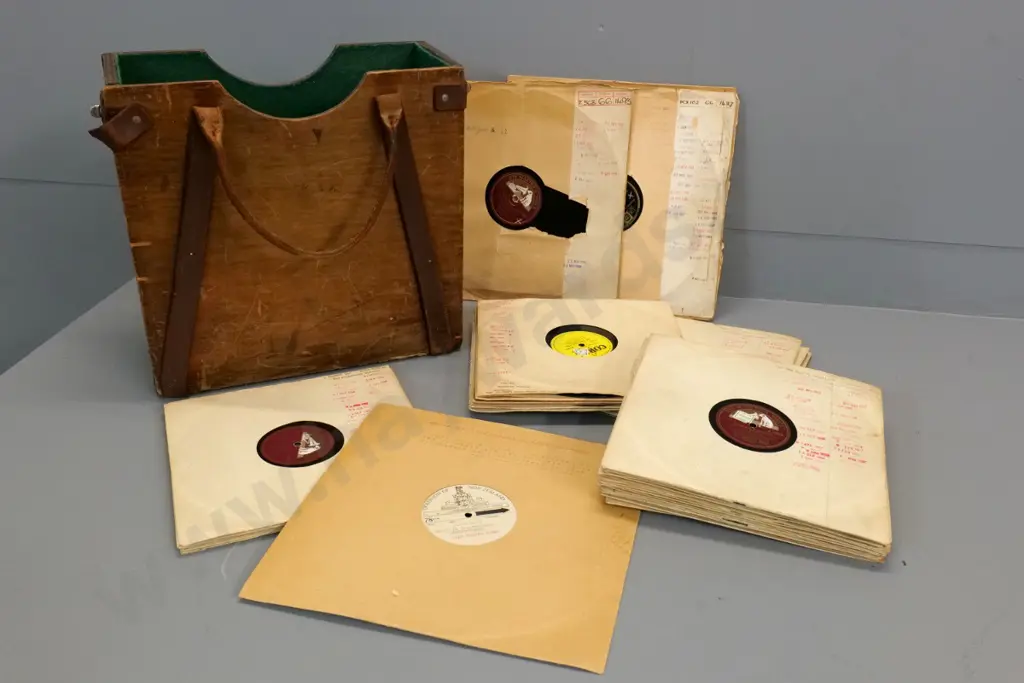 wood, metal and leather record carrying case w/New Zealand Broadcasting Service ID plaque and assorted 78s H360 W380 Image 1++