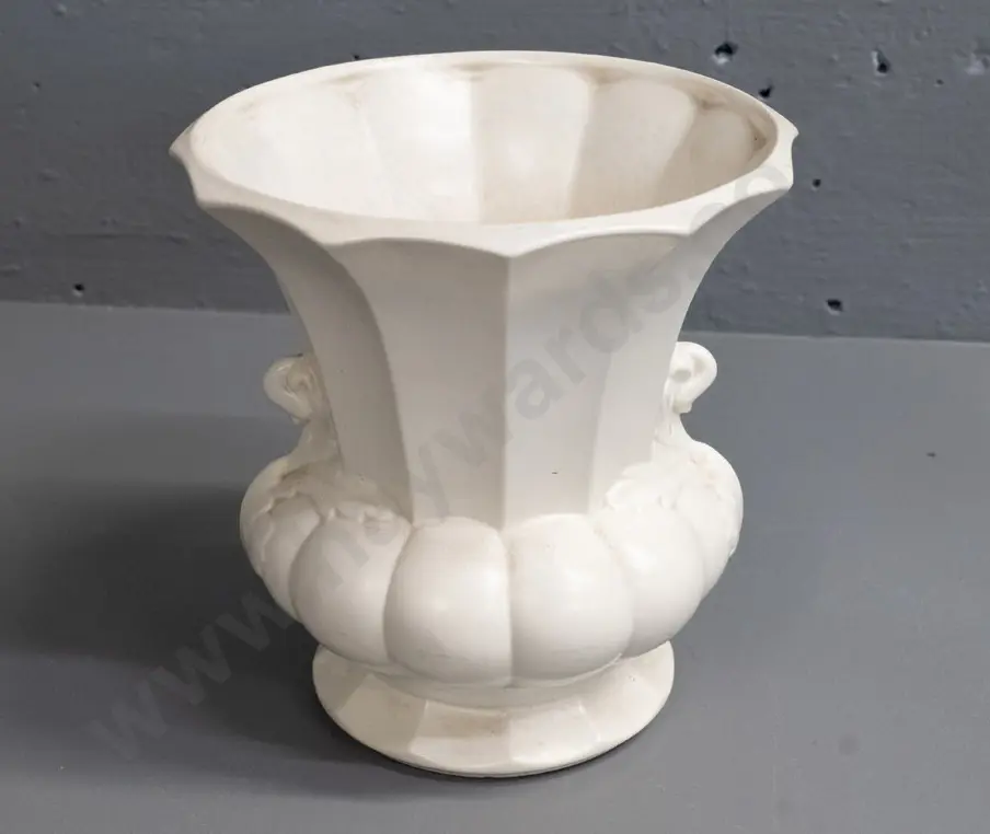 Crown Lynn cream glaze urn vase H-175 W-165 Image 1++