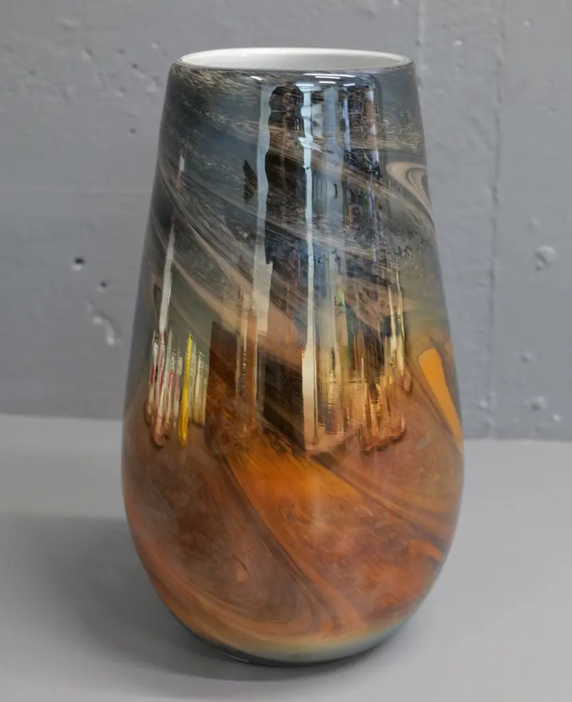 art glass lustre orange and charcoal swirled vase H-290 Image 1++
