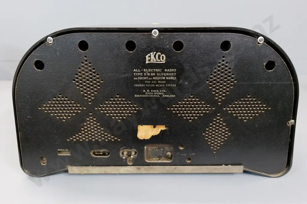 vintage restorer's Ekco mantle radio in bakelite case - cord is frayed, missing dial indicator H-310 W-560 D-240 Image 1++