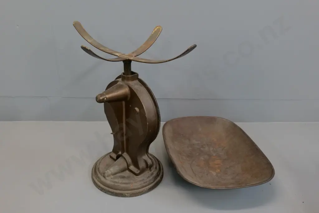 vintage Salter cast metal 20 lb. spring scales - some marks to face, corrosion to tray H-430 W-400 D-290 Image 1++