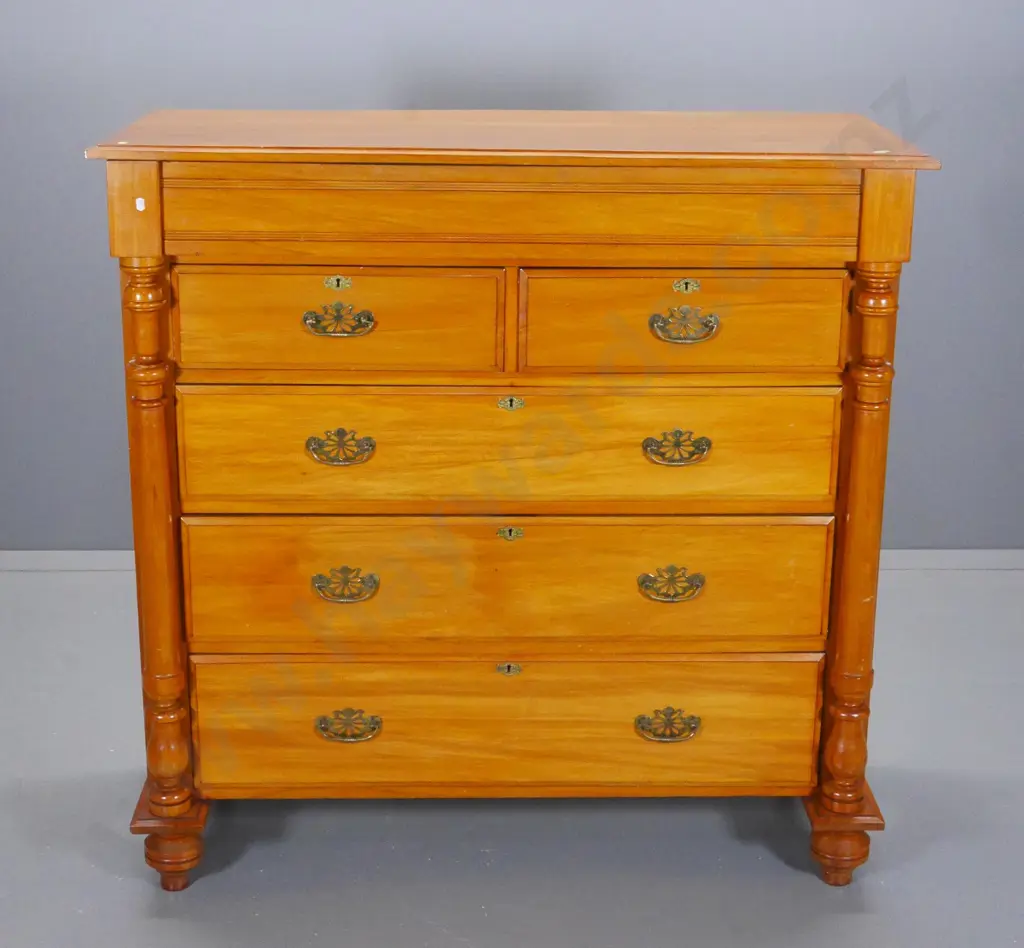 vintage rimu 6-drawer Scotch chest w/original brass handles, escutcheons (no key) splits, gouge on side H1210 W1220 D520 Image 1++