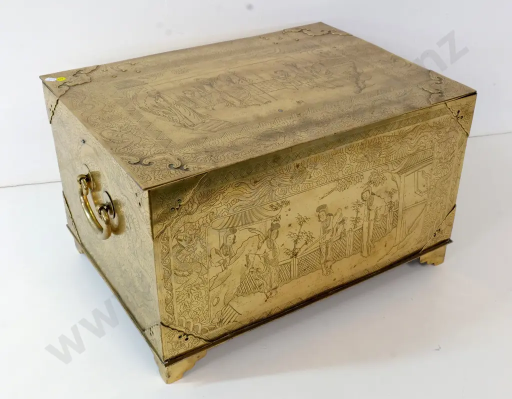 Chinese solid brass chest with heavy drop handles, etched decoration - slightly distorted, lid not square H330 W550 D400 Image 1++
