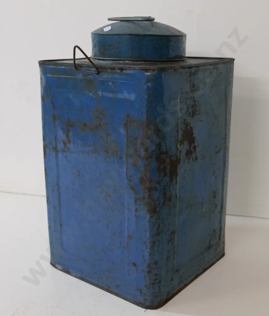 large kerosene tin made into candle lantern - painted blue with "Bahtiar" H-430 Image 1++