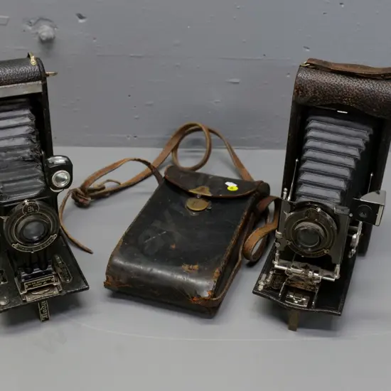 2 vintage Kodak folding cameras - 3A Model C w/case and Number 3A Autographic - no stylus, holes in bellows etc.