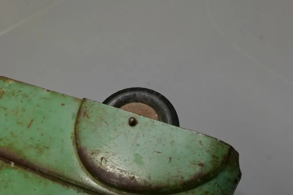 vintage tin toy delivery van - missing grille and back door - overall paint loss and wear H-140 L-430 Image 1++