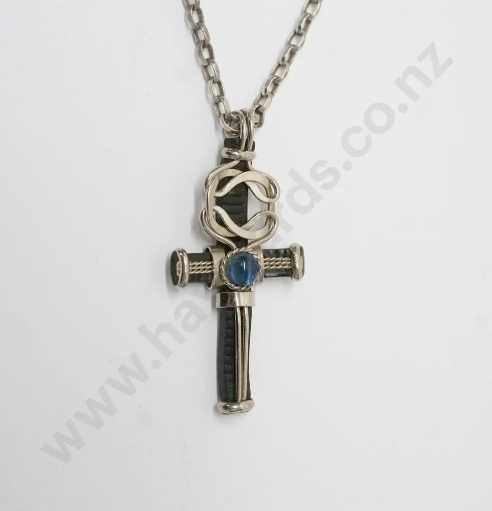 silver cross on belcher chain stamped 925 Image 1++