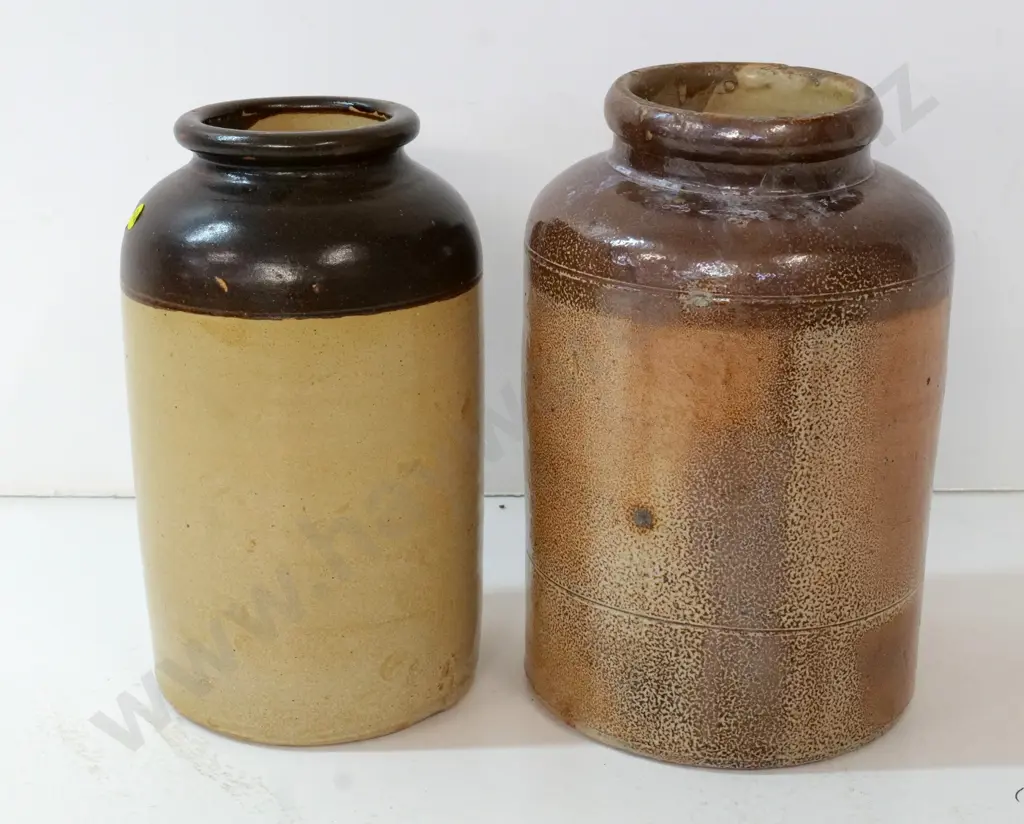 2 wide-mouth stoneware crocks - larger unmarked, smaller is Luke Adams Sydenham H-300 D-190 Image 1++