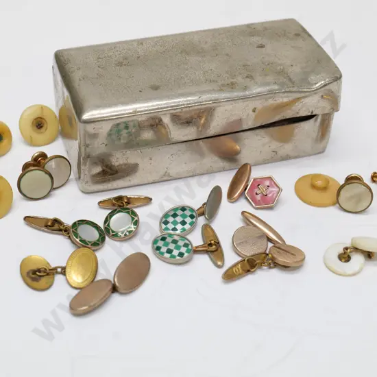 asstd cufflinks