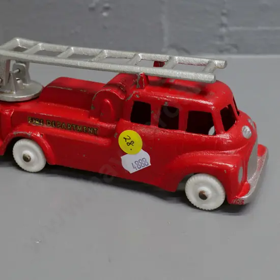 Fun Ho fire engine - L-180