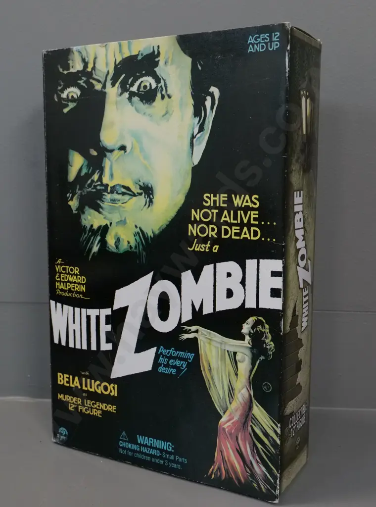 Sideshow Collectables 12" figure in original box - Bela Lugosi in The White Zombie Image 1++