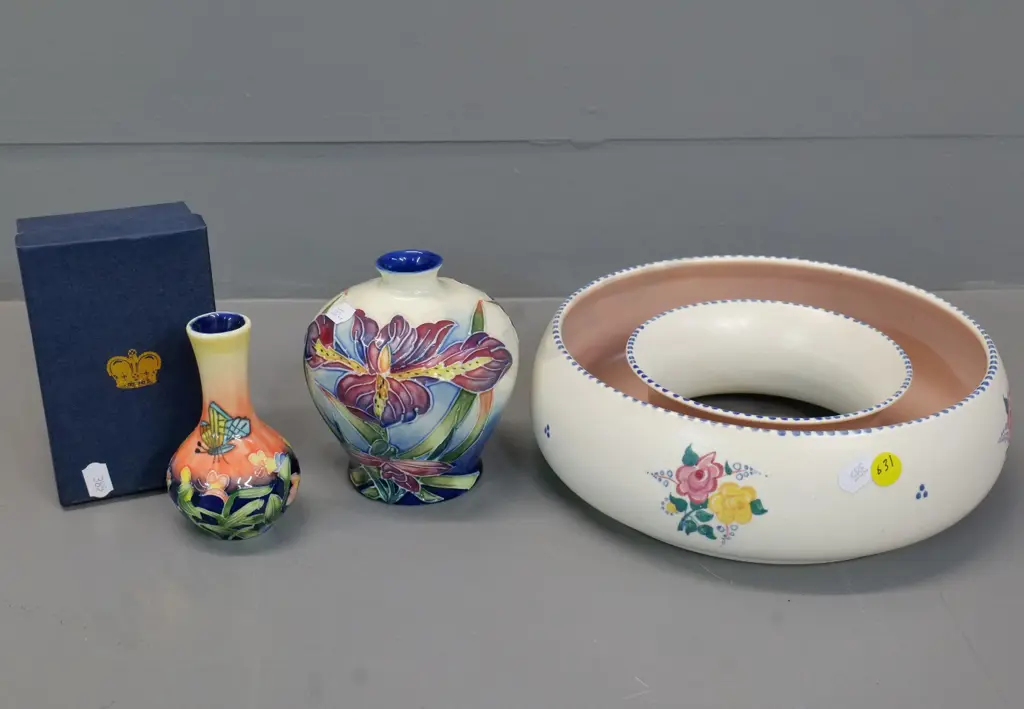 Poole hand-painted ring trough D-220 and 2 Westminster tube-lined vases, taller is H-120 Image 1++