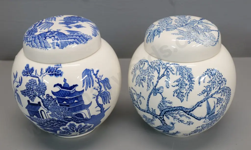 2 Masons blue & white ginger jars H-140 Image 1++