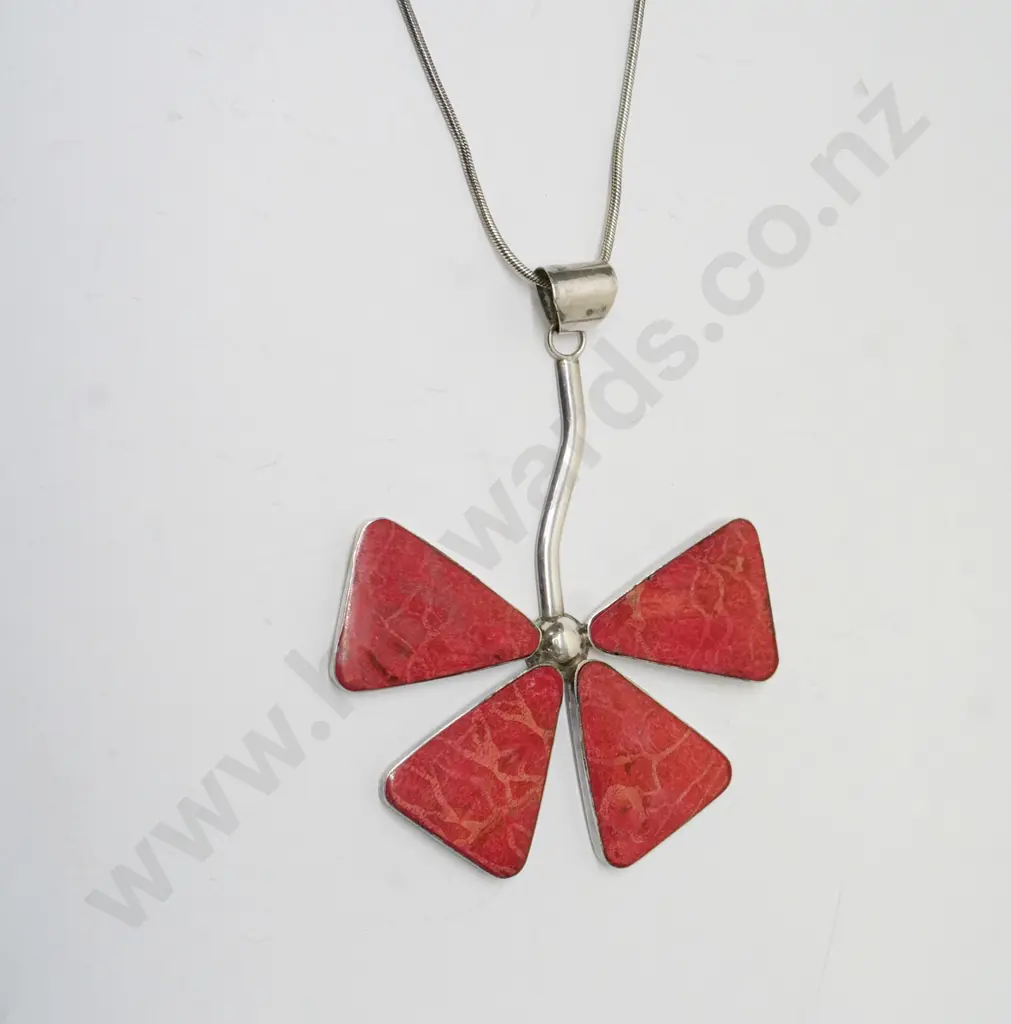 large silver/red necklace stamped 925 Image 1++