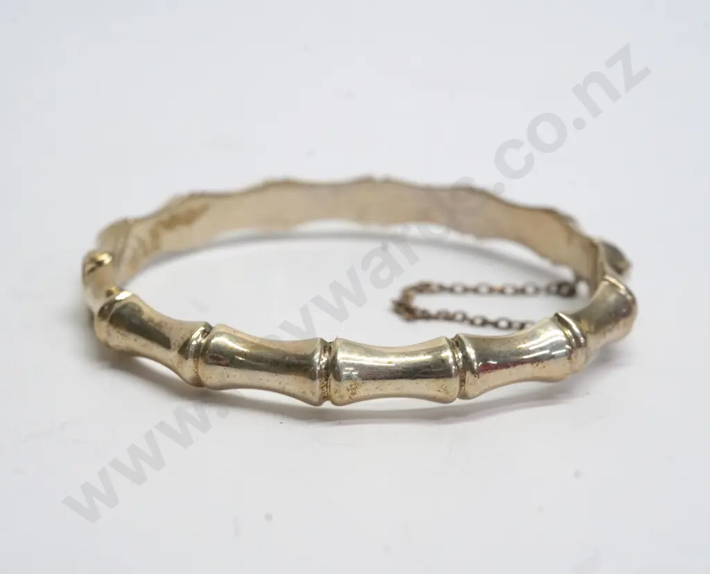 silver bangle with safety chain stamped stg sil Image 1++