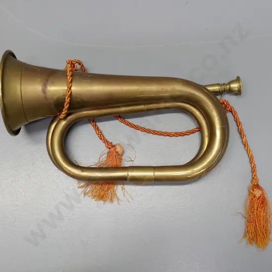 small brass bugle with tasseled cord L-200