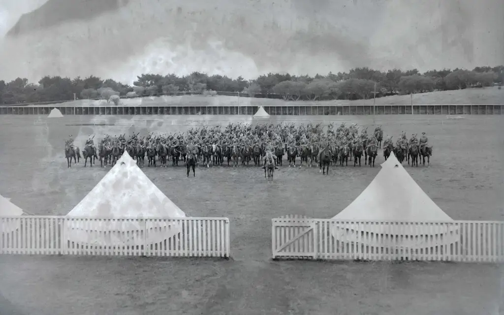 EA Philips studio? 3 boxes glass plate negatives: 1927 Oreti Beach motor races, Bluff, Stewart Island, etc. Image 1++