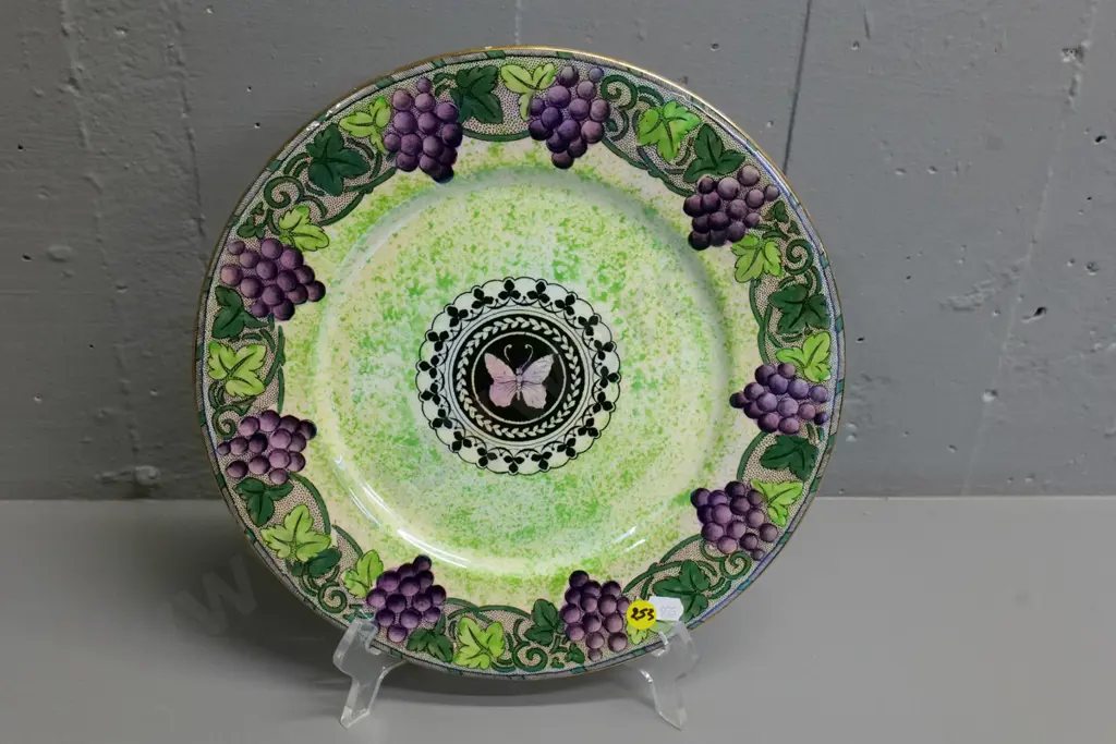 Maling lustre grape design cabinet plate - diameter 290 Image 1++
