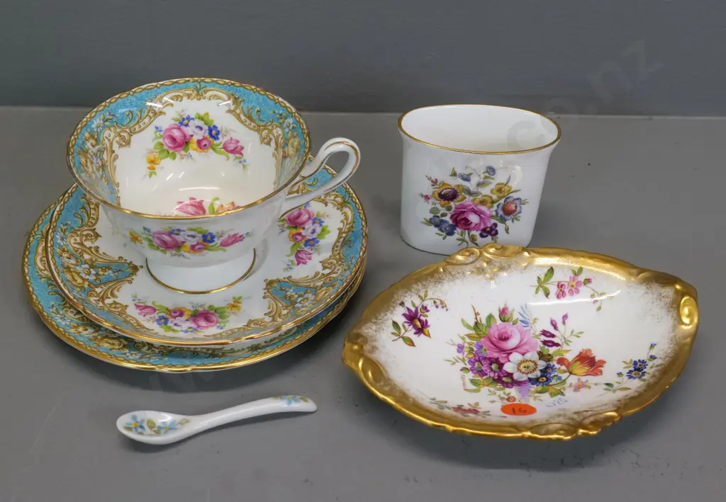 Shelley Regal trio, Hammersley Lady Patricia sweet dish, Worcester pot and a small china spoon Image 1++