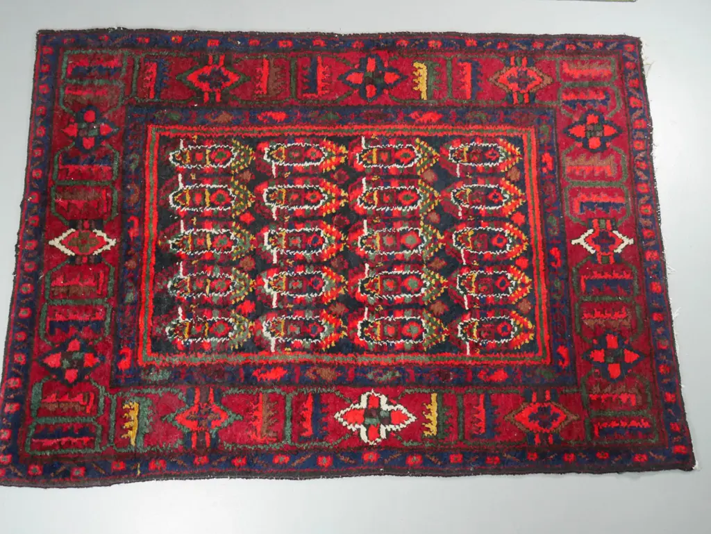 hand tufted floor mat L-1460 W-1040 Image 1++