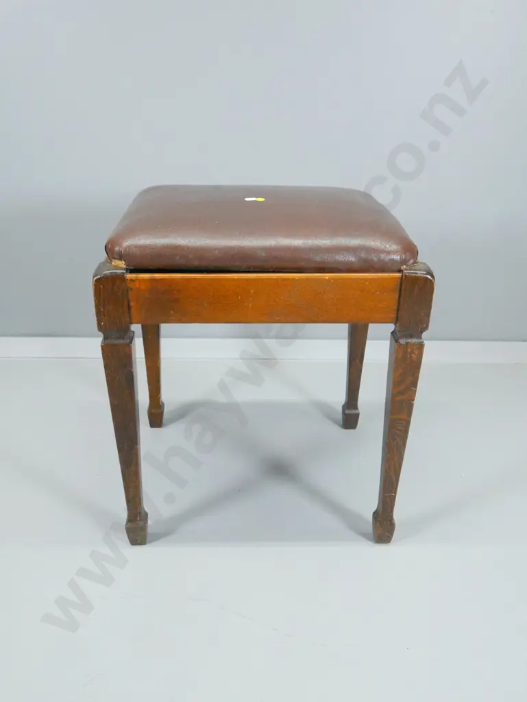 deco oak stool with leatherette seat H-500 W-430 D-380 Image 1++